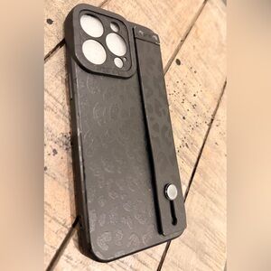 iPhone 15 Pro Max - Leopard Print Black Phone Case